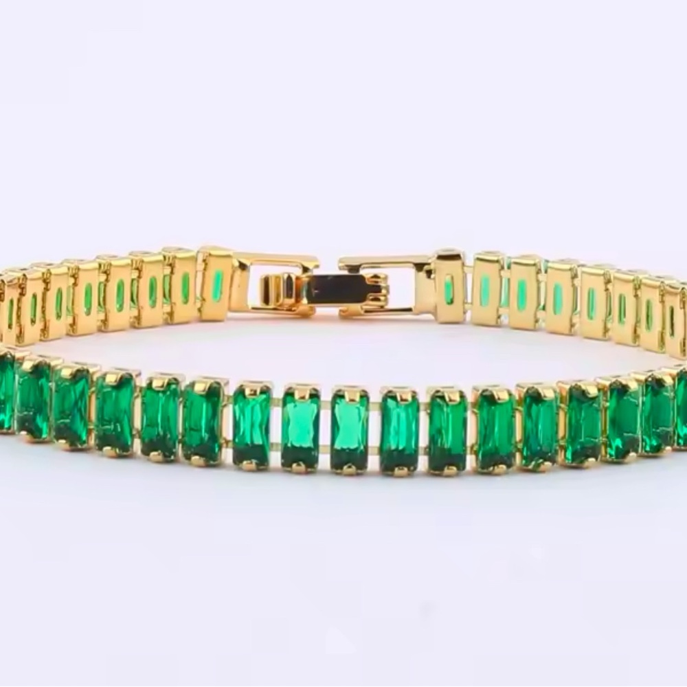 GOLD EVIL EYE BRACELET